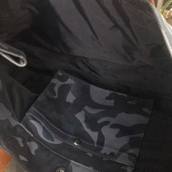 Pottery Barn Kids/ Camo/ Preppy/ Tote/ - Picture 5 of 7